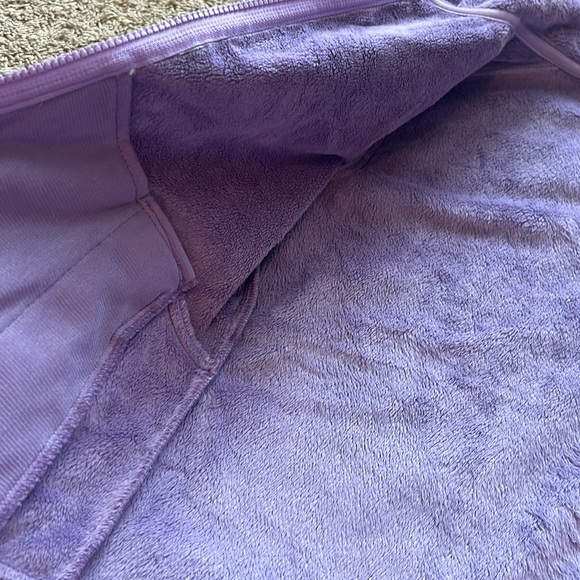 Blue and teal rain jacket with warm inside size 10/12 - Picture 3 of 4